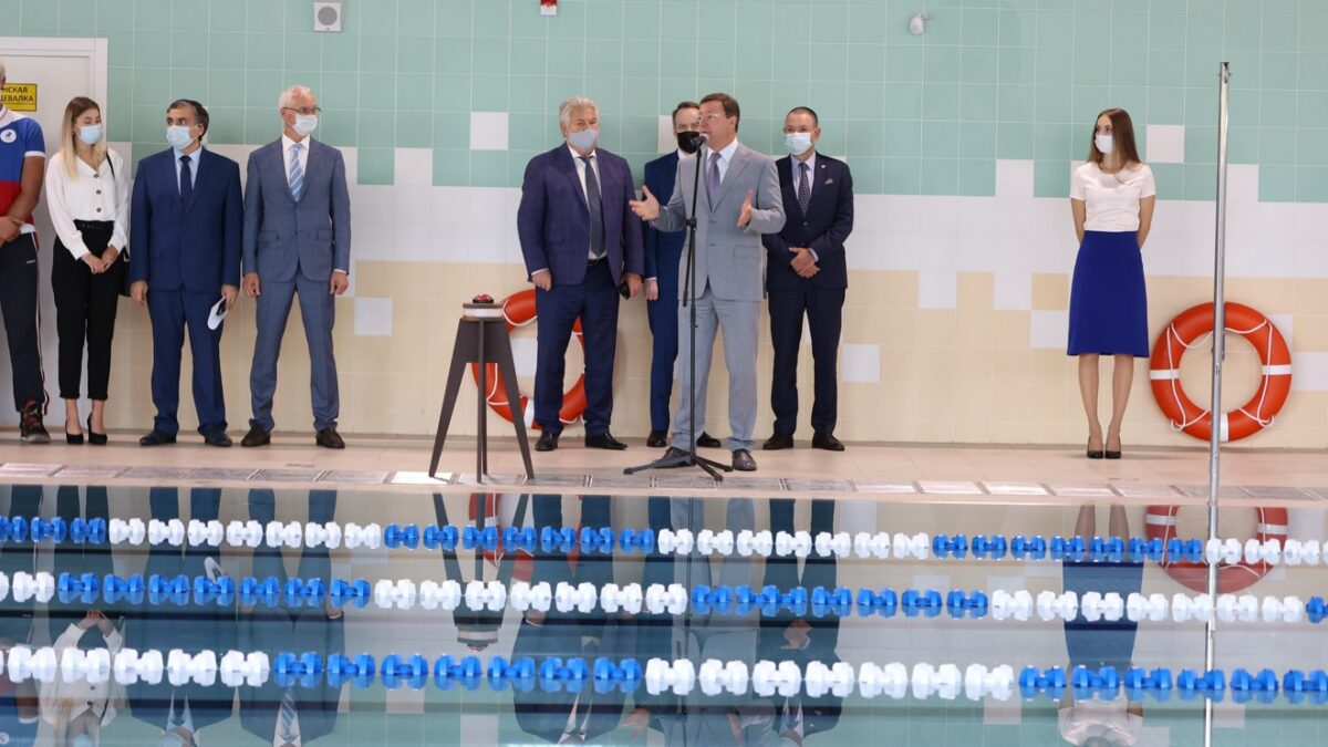 Губернатор Дмитрий Азаров и Петр Кучеренко открыли новый бассейн в Тольяттинском госуниверситете www.samregion.ru