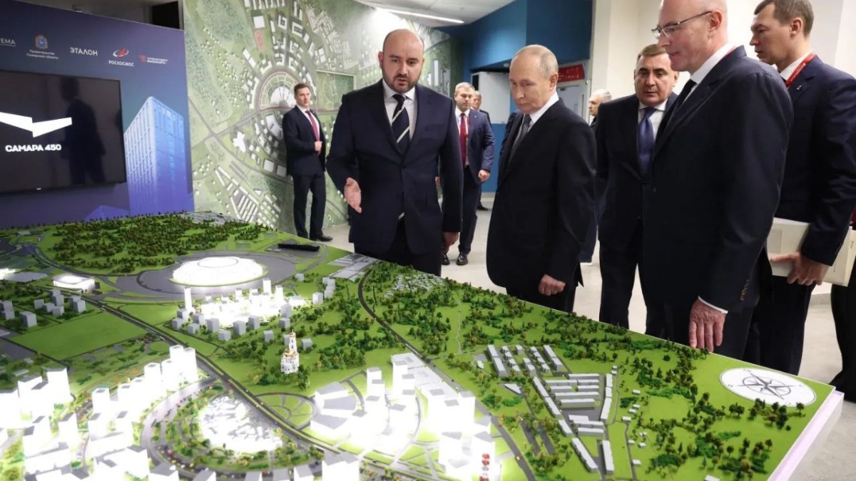 Владимиру Путину показали проект нового района Самары «Беспилотный» пресс-служба Президента РФ