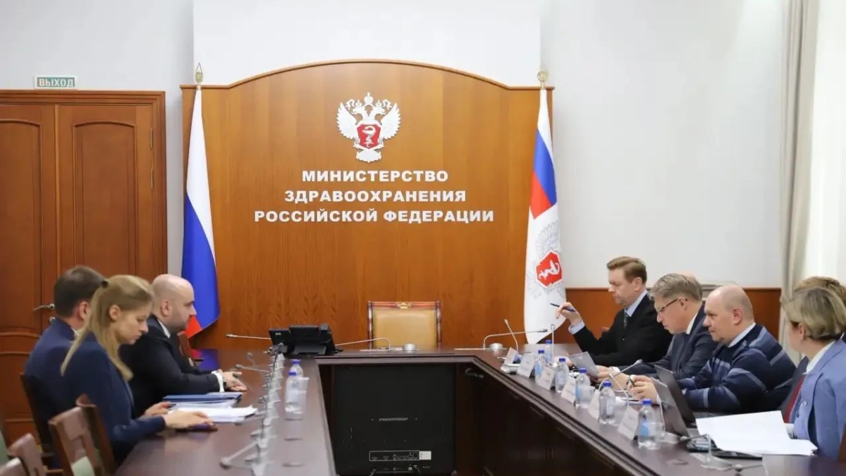Поддержка Минздрава РФ: Вячеслав Федорищев встретился с Михаилом Мурашко Минздрав России / Пресс-служба Минздрава России