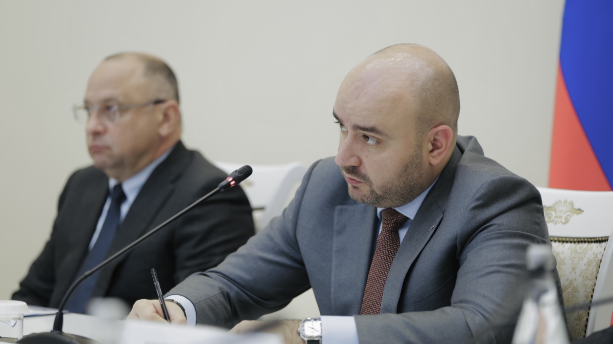 Вячеслав Федорищев проконтролировал устранение аварии водоснабжения в Красноармейском районе Иван Макеев