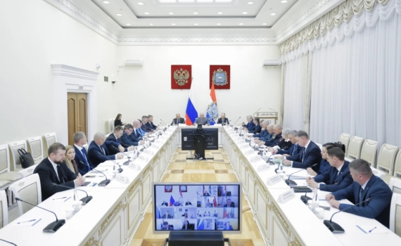 На оперативном совещании под председательством Вячеслава Федорищева определены направления взаимодействия Правительства и Совета ректоров вузов На оперативном совещании под председательством Вячеслава Федорищева определены направления взаимодействия Правительства и Совета ректоров вузов