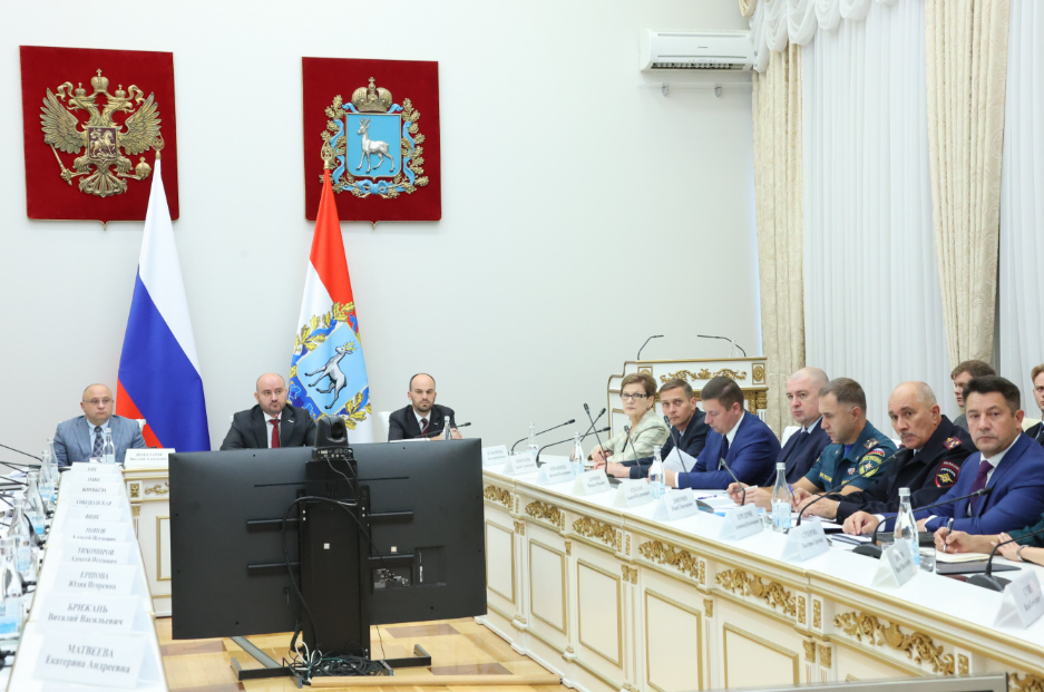 Федорищев поручил Минздраву обеспечить ускоренный темп вакцинации населения против гриппа Светлана Осьмачкина